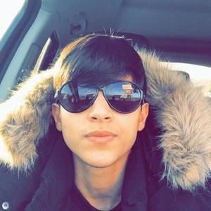 Meet your Posher, Angelo